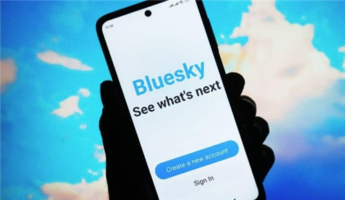 巴西封禁马斯克平台，激发去中心化热潮！Blusky社群用户数三日狂飙百万