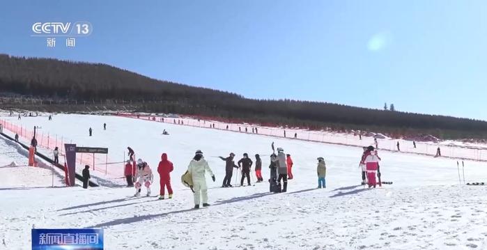 冰雪经济“热”起来 滑雪装备产销两旺！这个冬天你滑雪了吗？