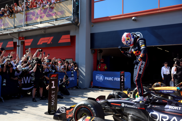 F1伊莫拉站正赛战报 维斯塔潘四连冠 法拉利捍卫驻场