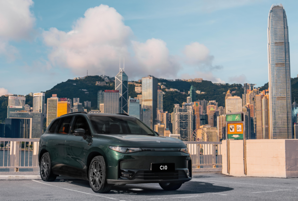 零跑C10/T03正式登陆香港市场 预售价9.99万港元起