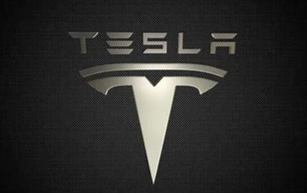 特斯拉Robotaxi即将到来 自动驾驶领域的一场豪赌？