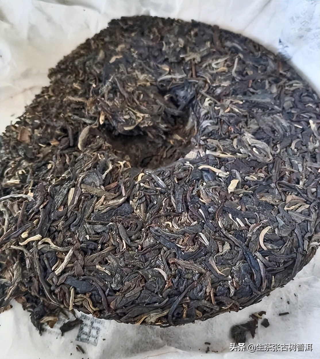 挑选普洱茶的方法（怎么选普洱茶叶,要注意几点）