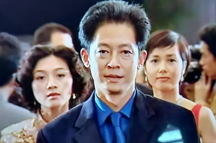 黑冰刘眉怎么怀的孕是谁的（黑冰里刘眉有几个相好）